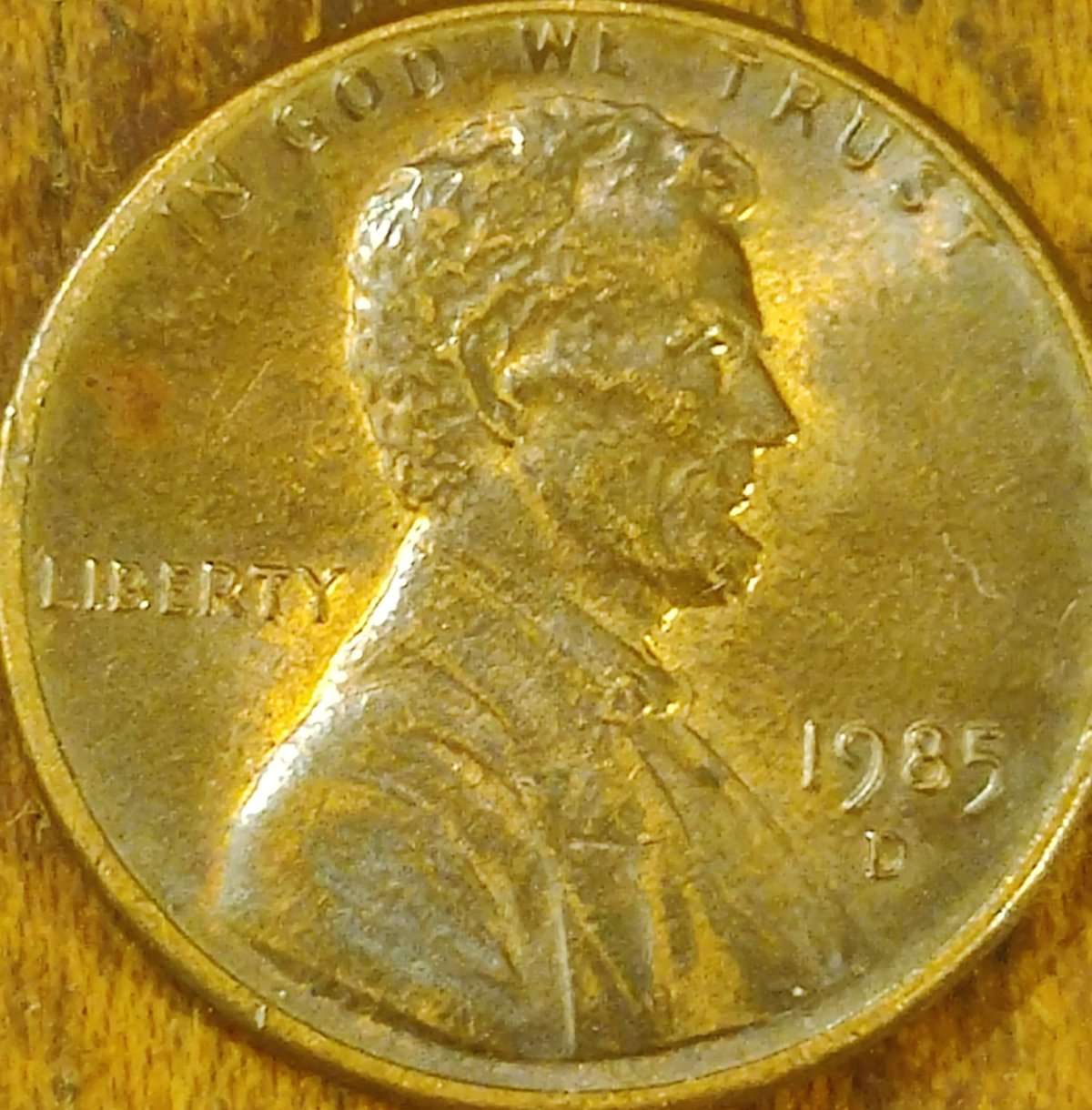 1985-D-Penny-What's-Going-On-With-The-Initials-On-The-Reverse
